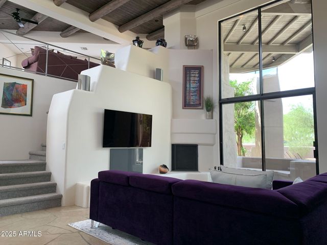 10040 E HAPPY VALLEY Road 243, Scottsdale, AZ 85255