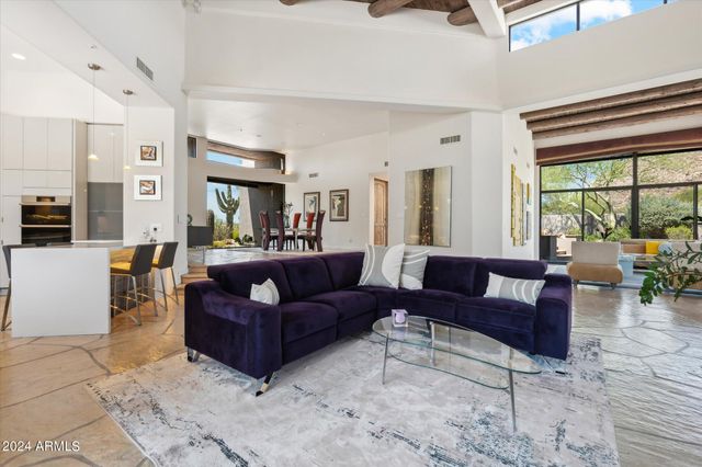 10040 E HAPPY VALLEY Road 243, Scottsdale, AZ 85255