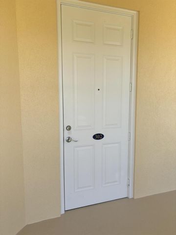 10 E Harbour Isle Dr Drive E 302, Fort Pierce, FL 34949