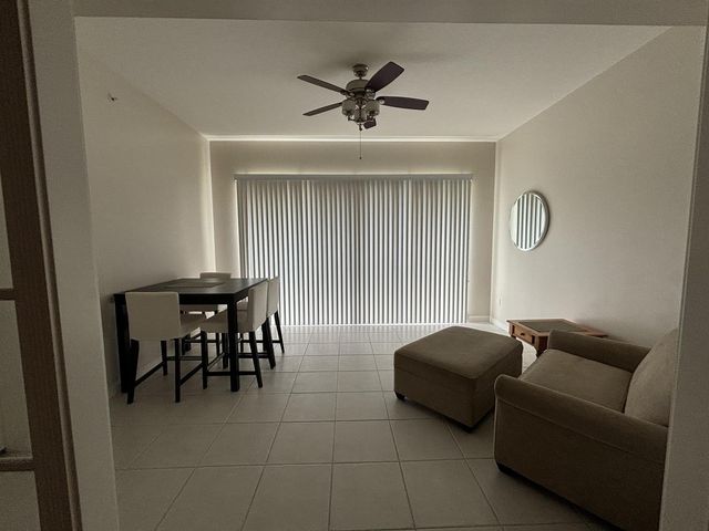 10 E Harbour Isle Dr Drive E 302, Fort Pierce, FL 34949