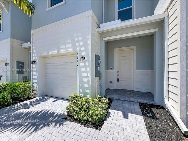 4607 Hollister Avenue 4607, Lake Worth, FL 33463