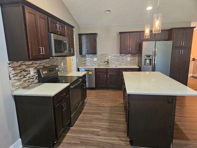 1101 Hunter Court, Adel, IA 50003