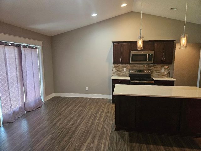 1101 Hunter Court, Adel, IA 50003