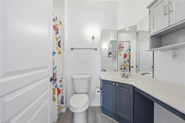 5945 Echingham DR, Virginia Beach, VA 23464