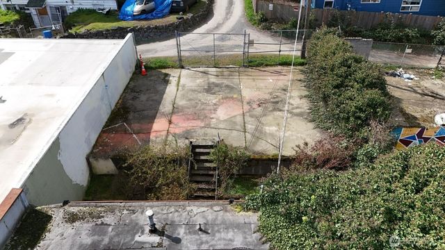 10311 Aurora Avenue N, Seattle, WA 98133