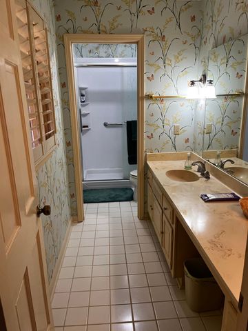 1994 CORBIN RD, Germantown, TN 38139