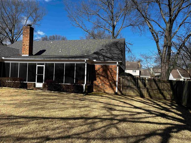 1994 CORBIN RD, Germantown, TN 38139