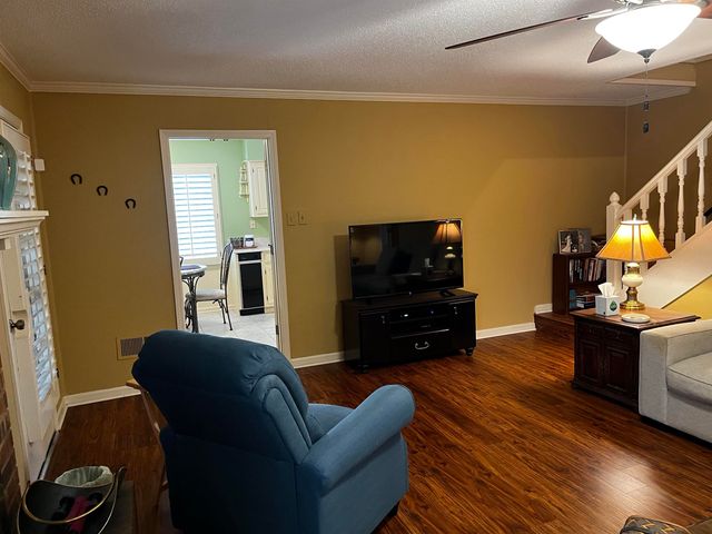 1994 CORBIN RD, Germantown, TN 38139