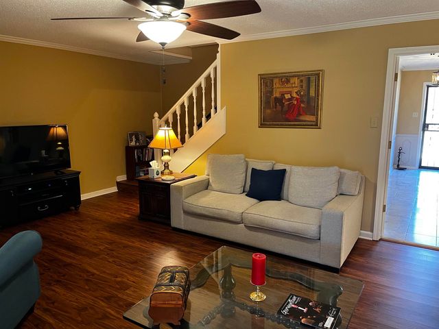 1994 CORBIN RD, Germantown, TN 38139