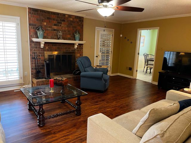 1994 CORBIN RD, Germantown, TN 38139