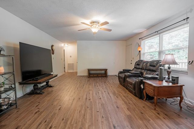 4405 Katie Kim Lane, Collegedale, TN 37363