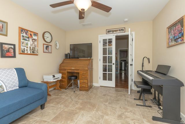 4432 Mystic Creek Drive, Evansville, IN 47715