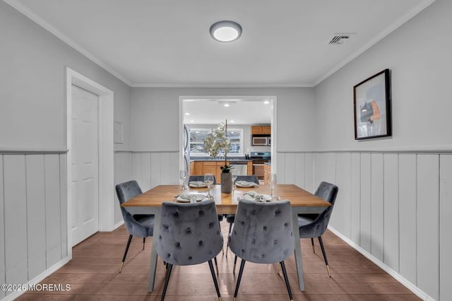 109 Laurel Boulevard, Lanoka Harbor, NJ 08734