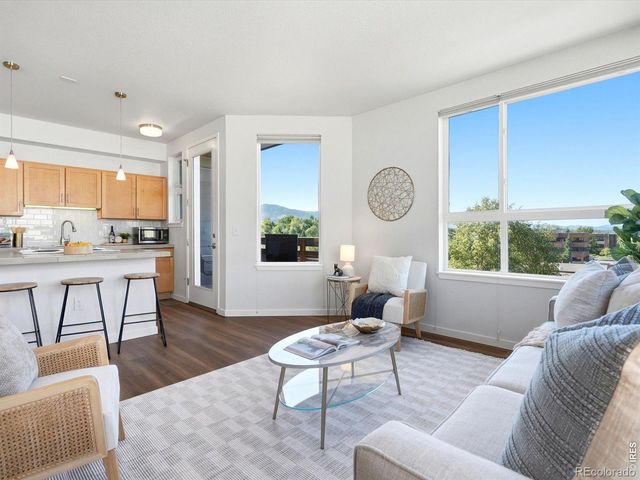 2830 E College Avenue 303, Boulder, CO 80303