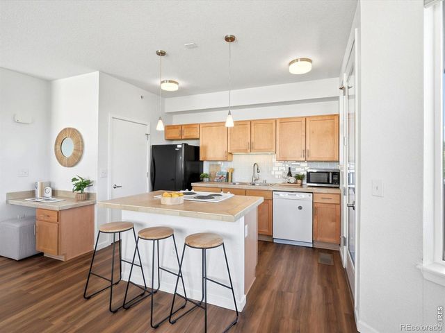 2830 E College Avenue 303, Boulder, CO 80303