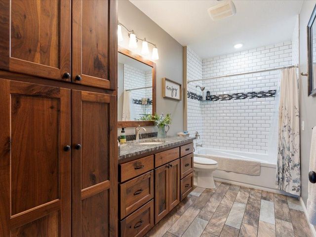 12324 Sorenson Lake Road, Merrifield, MN 56465