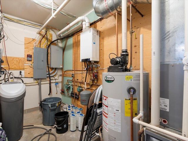 12324 Sorenson Lake Road, Merrifield, MN 56465