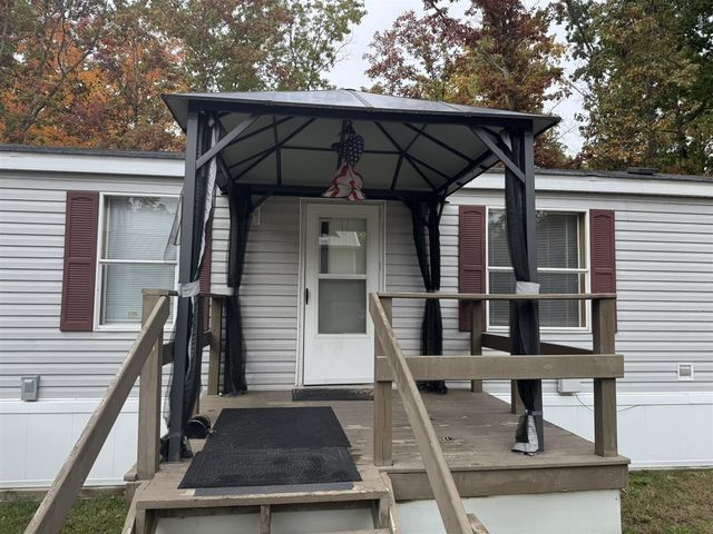 9609 N Irons Road, Irons, MI 49644