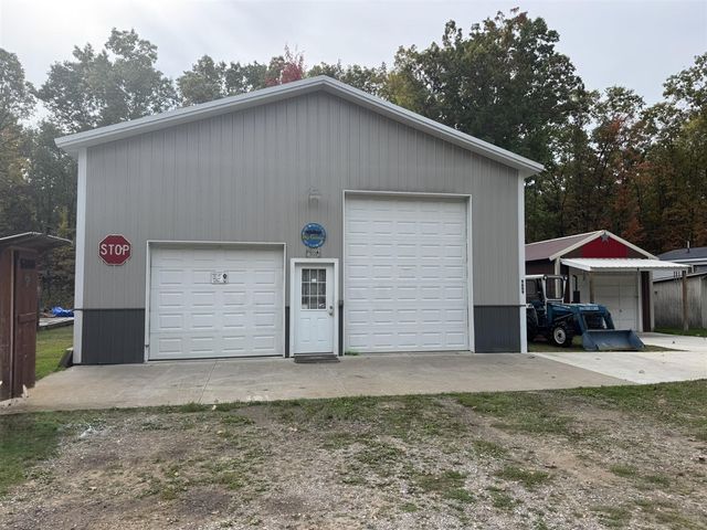 9609 N Irons Road, Irons, MI 49644