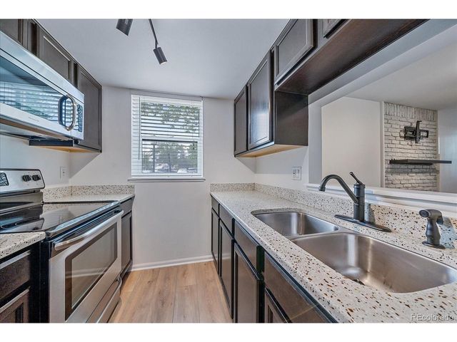 9727 E Peakview Ave A1, Englewood, CO 80111