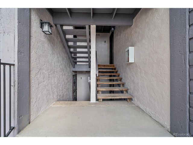9727 E Peakview Ave A1, Englewood, CO 80111