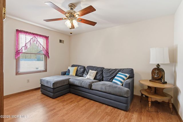 702 Radcliffe Road, Lanoka Harbor, NJ 08734