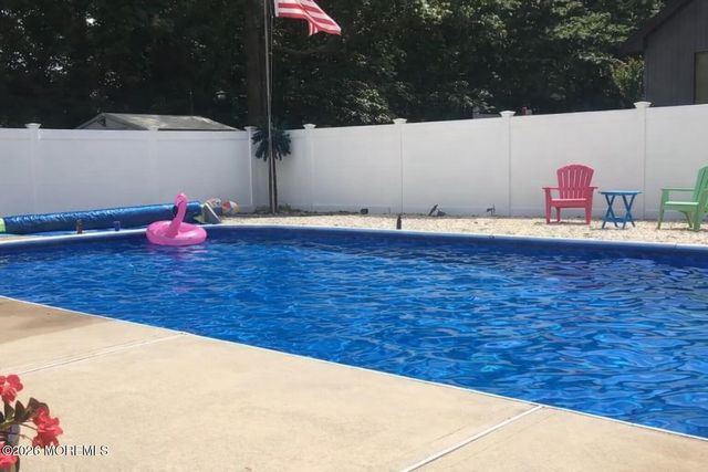 702 Radcliffe Road, Lanoka Harbor, NJ 08734