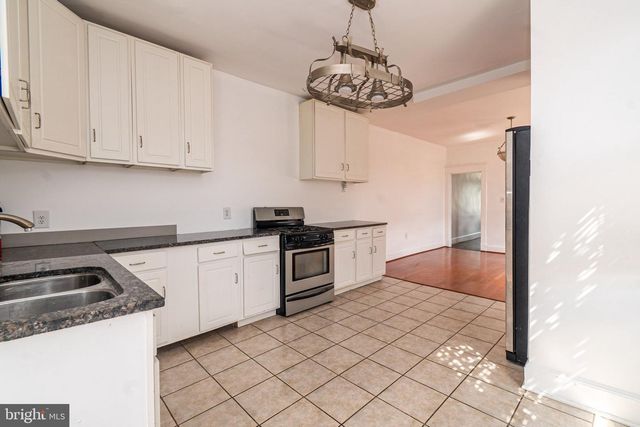 3301 PIEDMONT, Baltimore, MD 21216