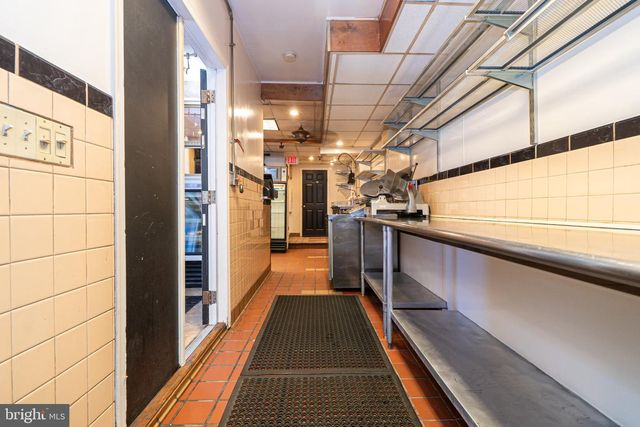 3301 PIEDMONT, Baltimore, MD 21216
