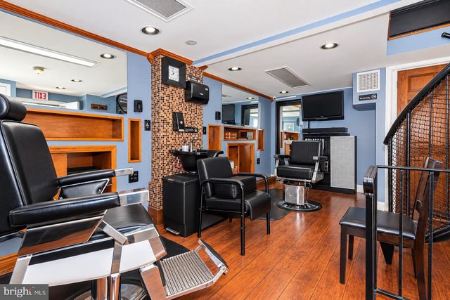 3301 PIEDMONT, Baltimore, MD 21216