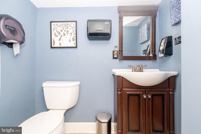 3301 PIEDMONT, Baltimore, MD 21216