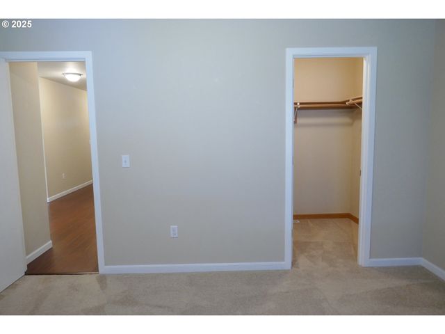 90 Nw BIRCH Ave, Warrenton, OR 97146