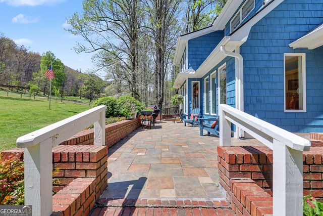 1067 O V Justus Road, Rabun Gap, GA 30568