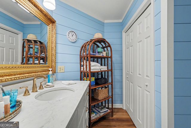 1067 O V Justus Road, Rabun Gap, GA 30568