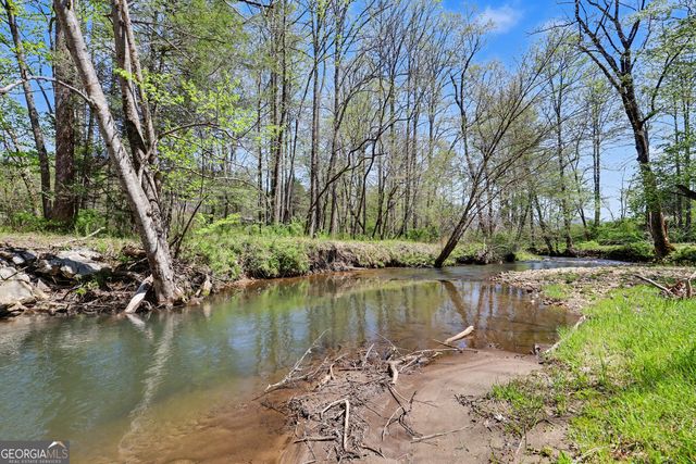 1067 O V Justus Road, Rabun Gap, GA 30568
