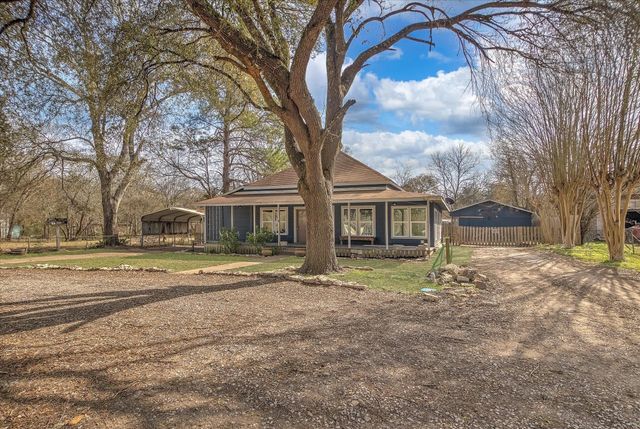 158 E 7th Street, Trinity, TX 75862