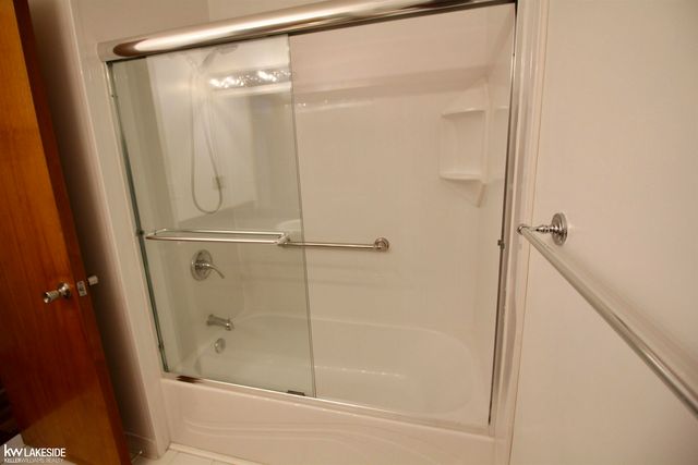 68116 Rosewood Lane, Richmond, MI 48062