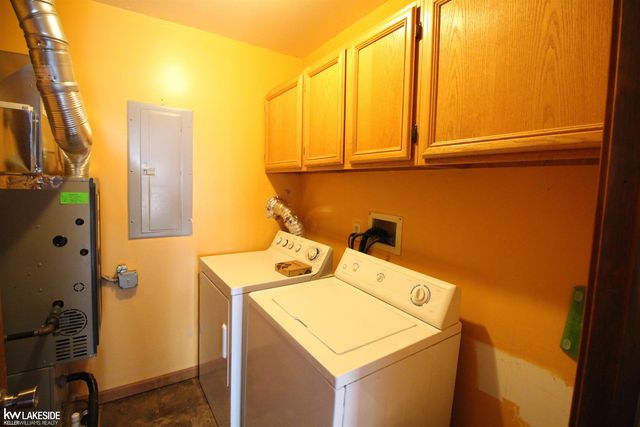 68116 Rosewood Lane, Richmond, MI 48062