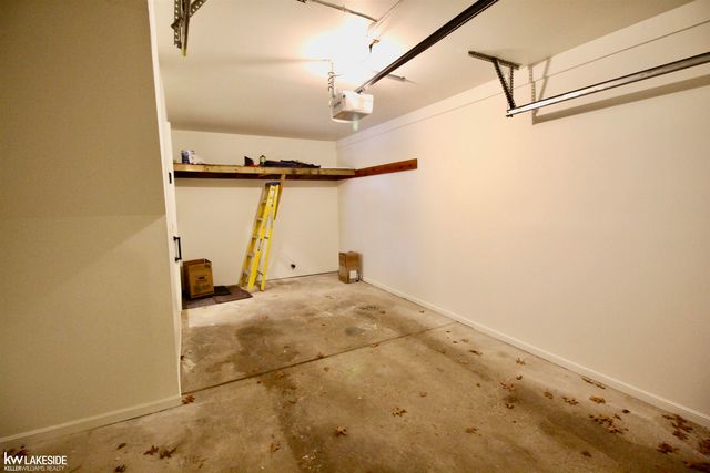 68116 Rosewood Lane, Richmond, MI 48062