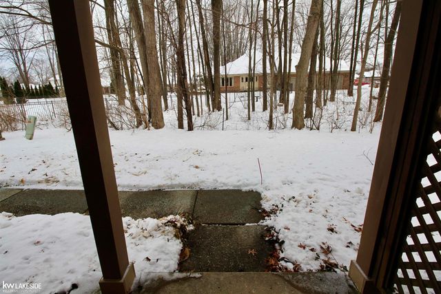 68116 Rosewood Lane, Richmond, MI 48062