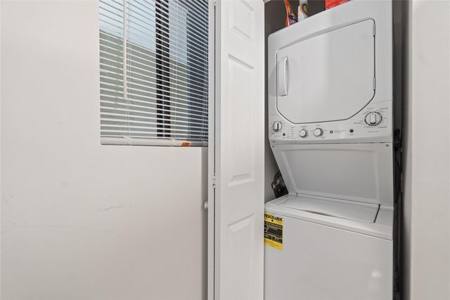 567 Trace Circle 104, Deerfield Beach, FL 33441