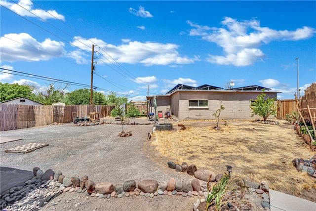 18 New Mexico Way, Henderson, NV 89015