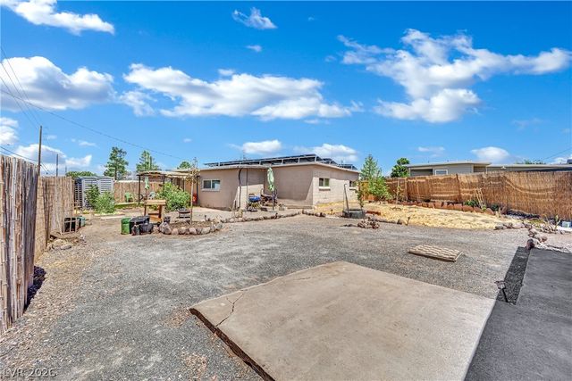 18 New Mexico Way, Henderson, NV 89015