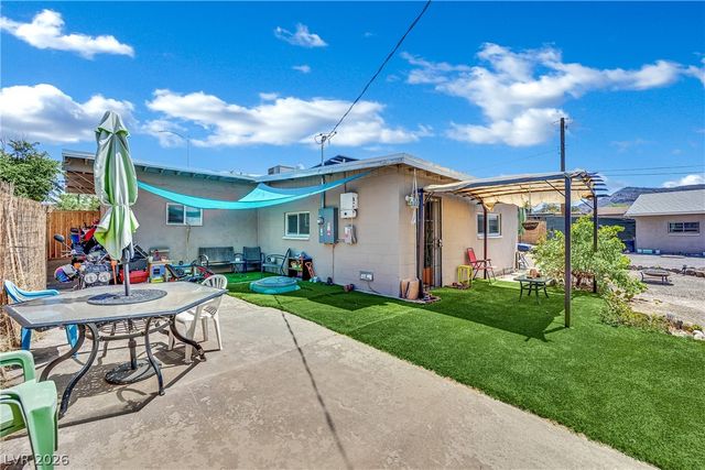 18 New Mexico Way, Henderson, NV 89015
