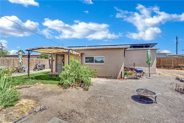 18 New Mexico Way, Henderson, NV 89015