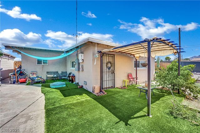 18 New Mexico Way, Henderson, NV 89015