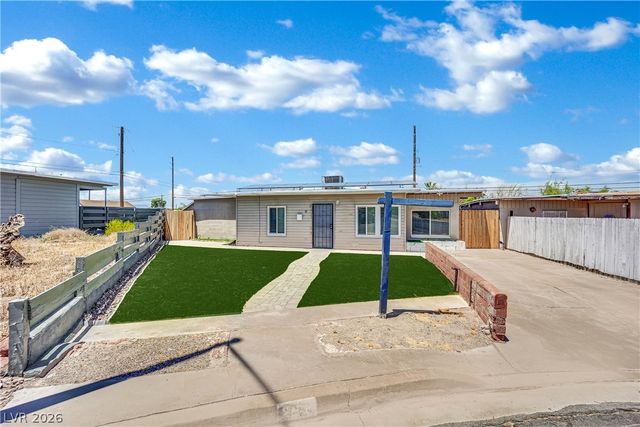 18 New Mexico Way, Henderson, NV 89015