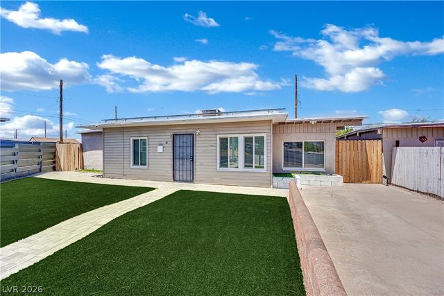 18 New Mexico Way, Henderson, NV 89015