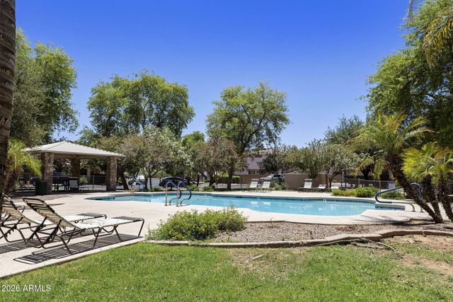 10206 E ISLETA Avenue, Mesa, AZ 85209