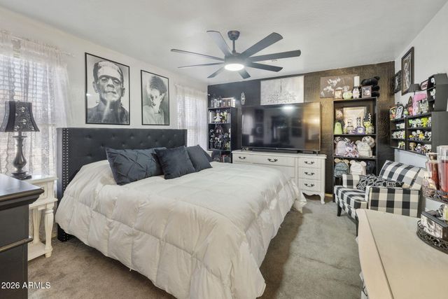 10206 E ISLETA Avenue, Mesa, AZ 85209